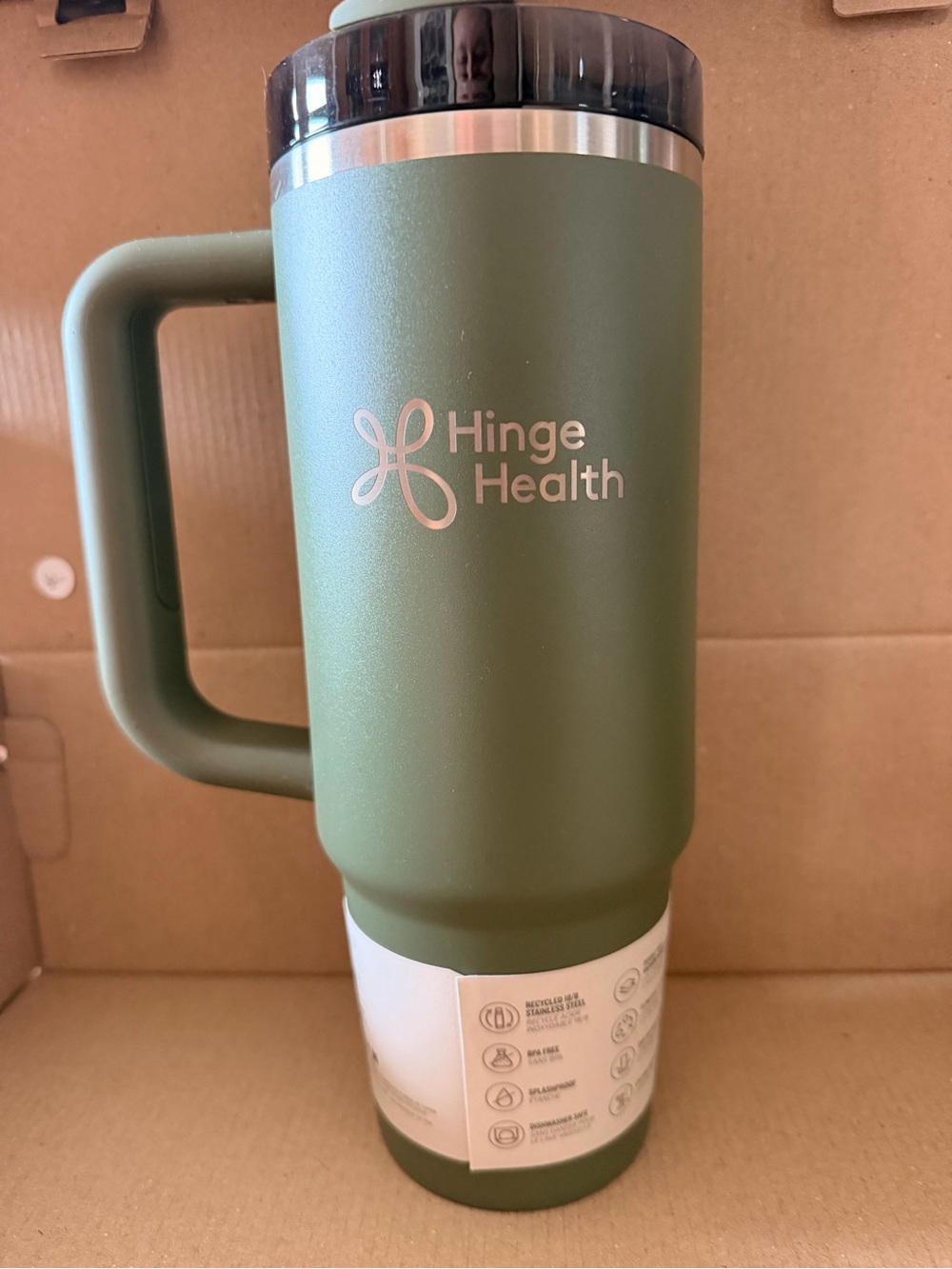 New* 30 oz. Stanley Olive Green Travel Mug with Handle